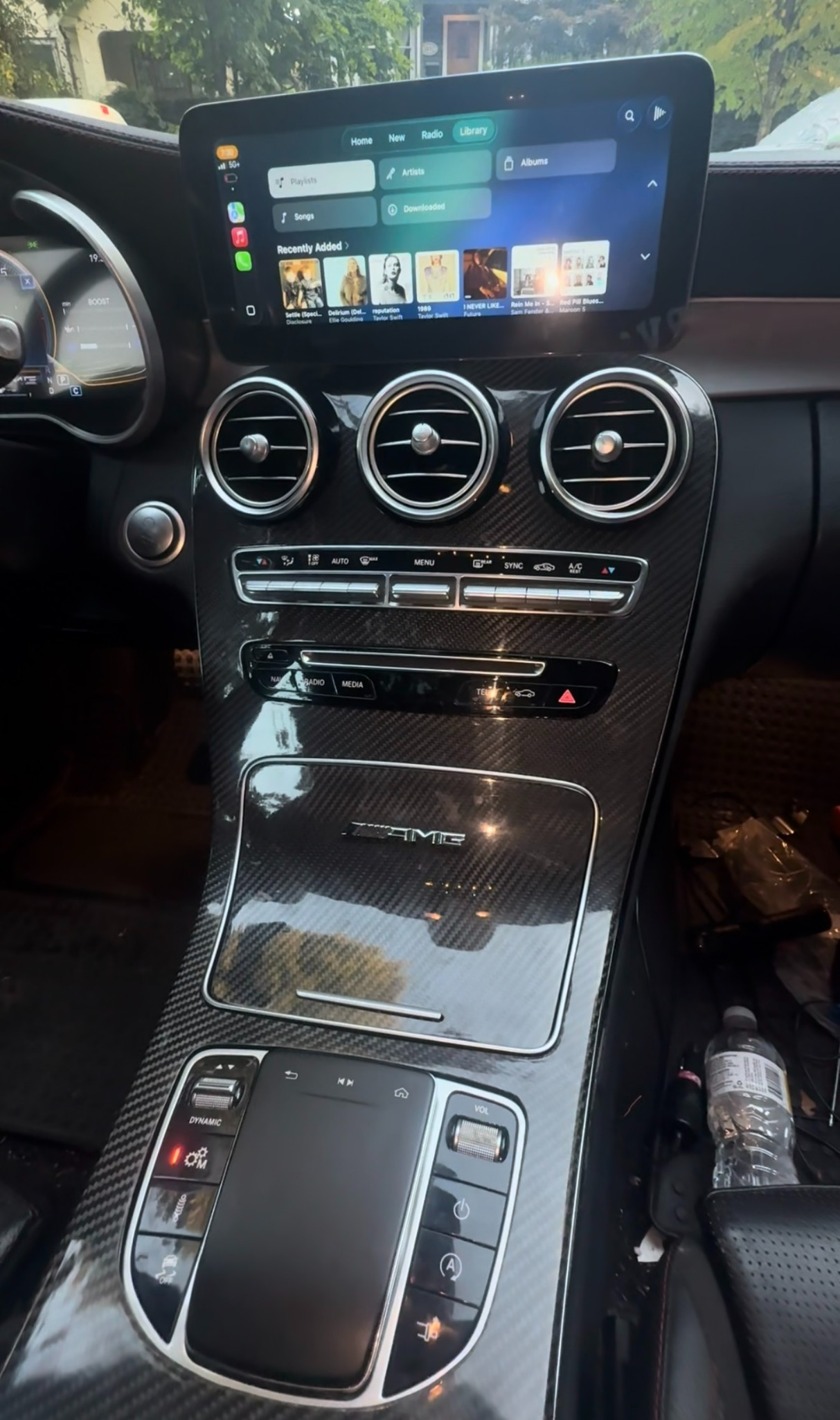 Mercedes-AMG display and CarPlay